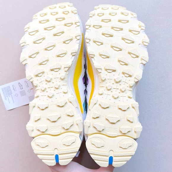 NWT Adidas Hot Wheels - Picture 4 of 17